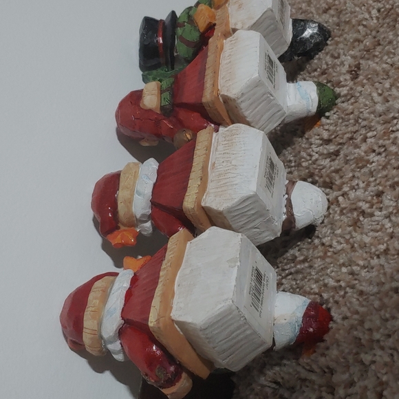 FOUR Christmas holiday figurines. Santa Claus Snowman stocking shelf decorations - Picture 14 of 16